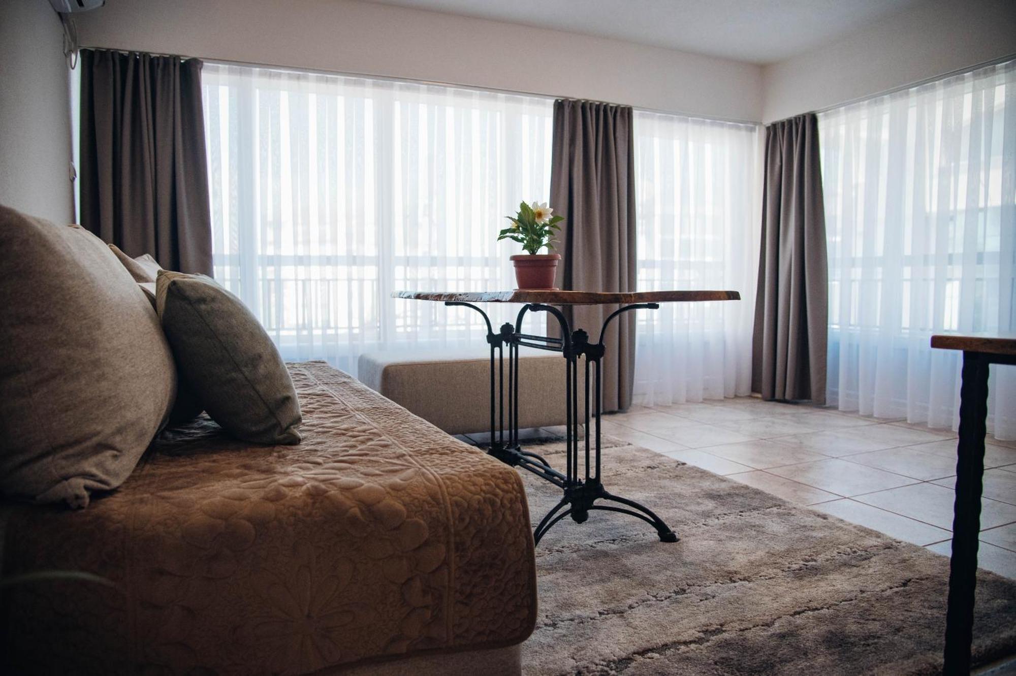 Urban Studio Apartments Strumica Exterior foto